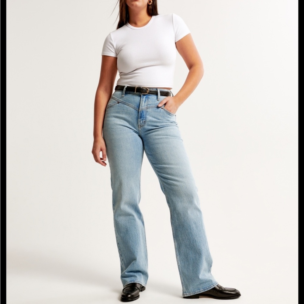 Abercrombie & Fitch 90s Relaxed fit